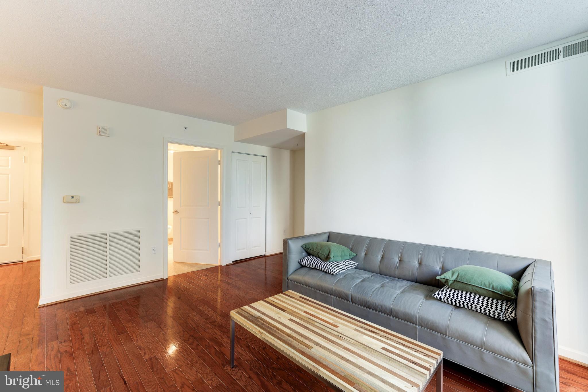 880 N POLLARD STREET Unit: 222