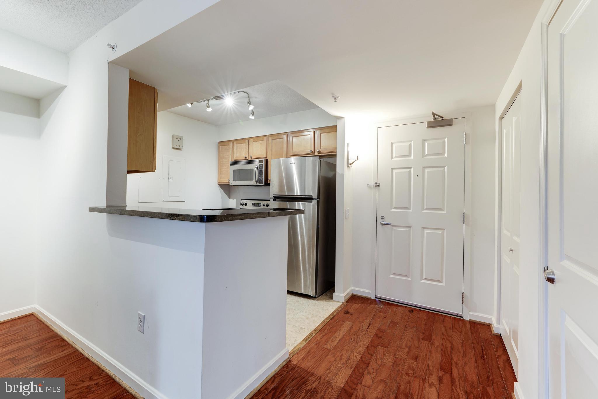 880 N POLLARD STREET Unit: 222