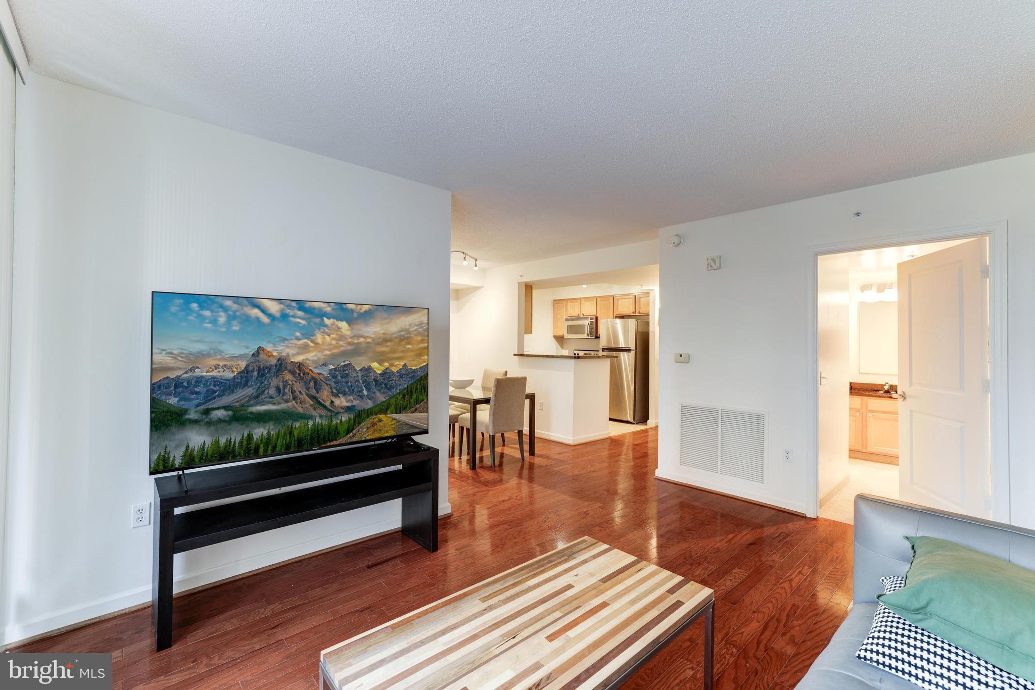 880 N POLLARD STREET Unit: 222