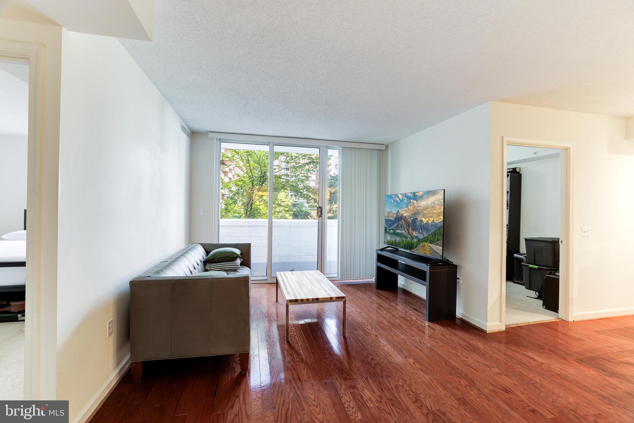 880 N POLLARD STREET Unit: 222