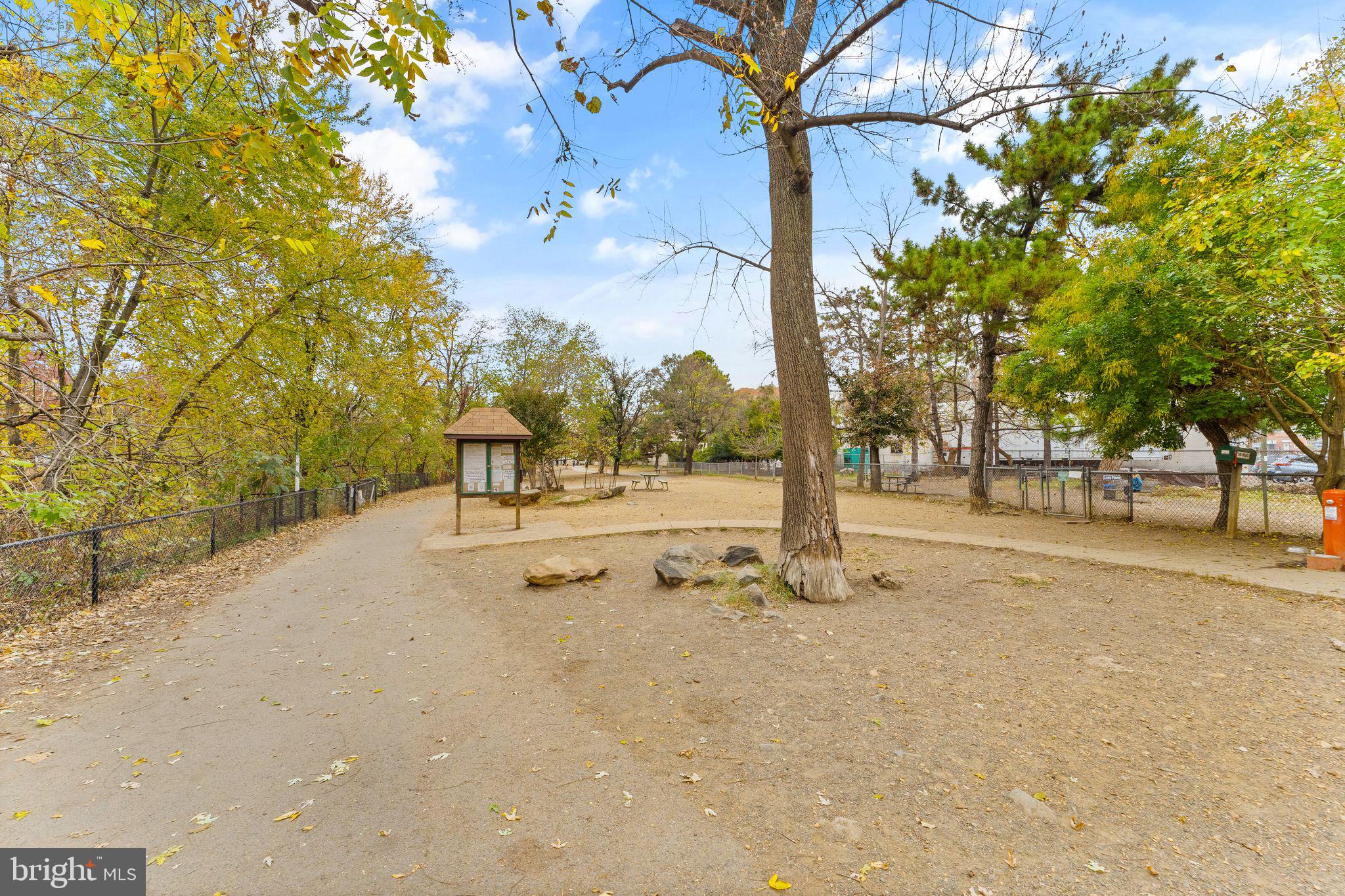 2844 S Wakefield STREET Unit: C