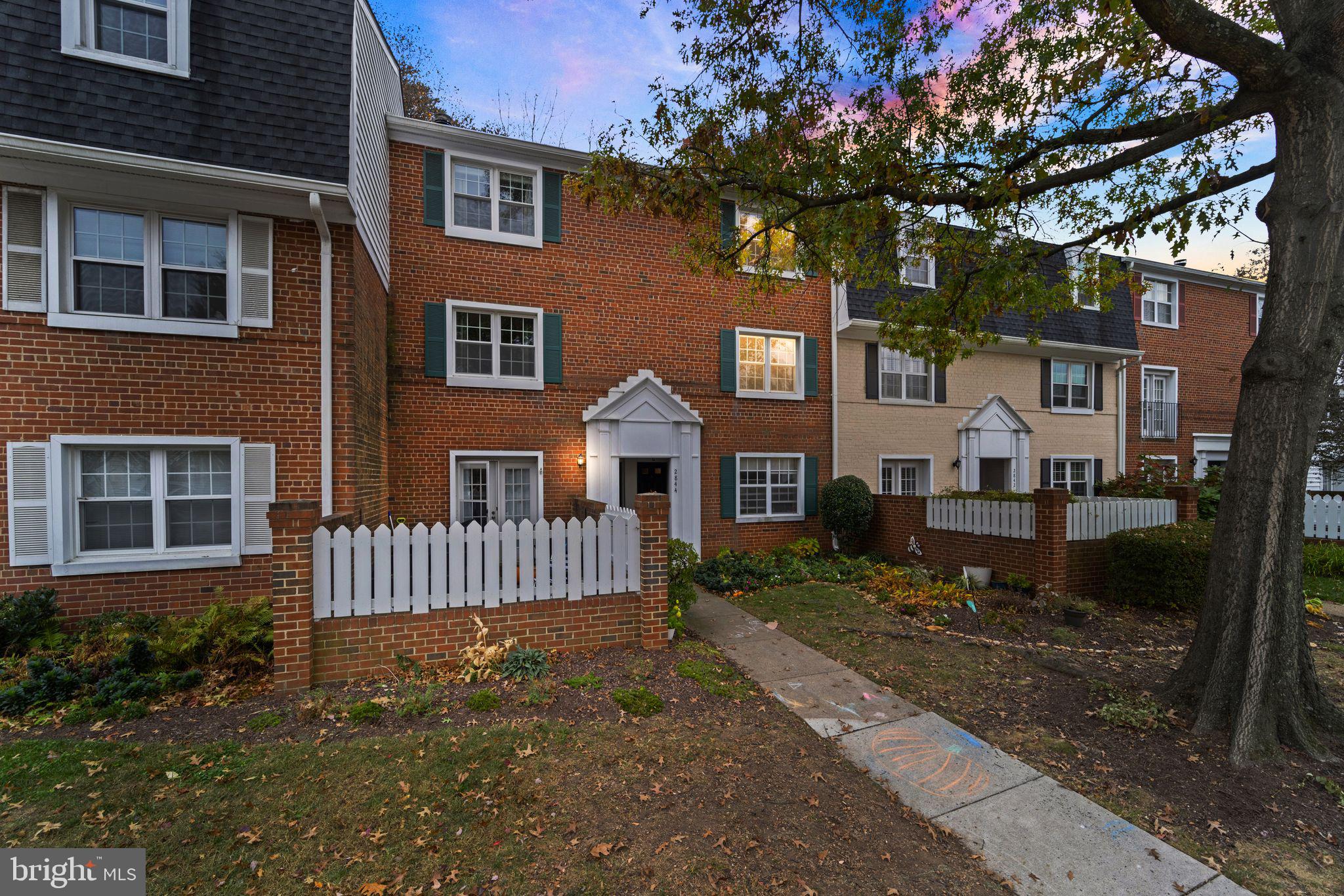 2844 S Wakefield STREET Unit: C