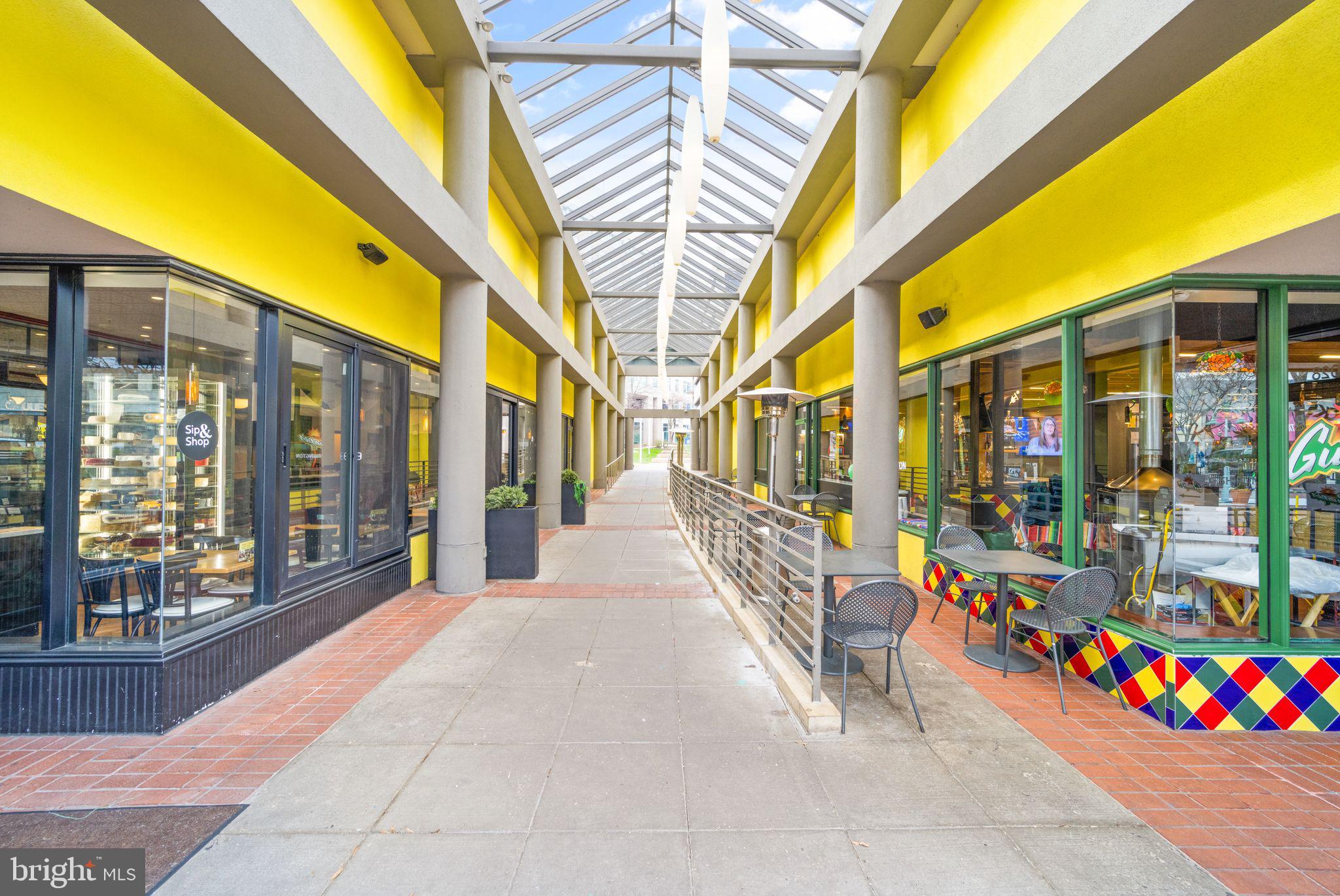 2844 S Wakefield STREET Unit: C