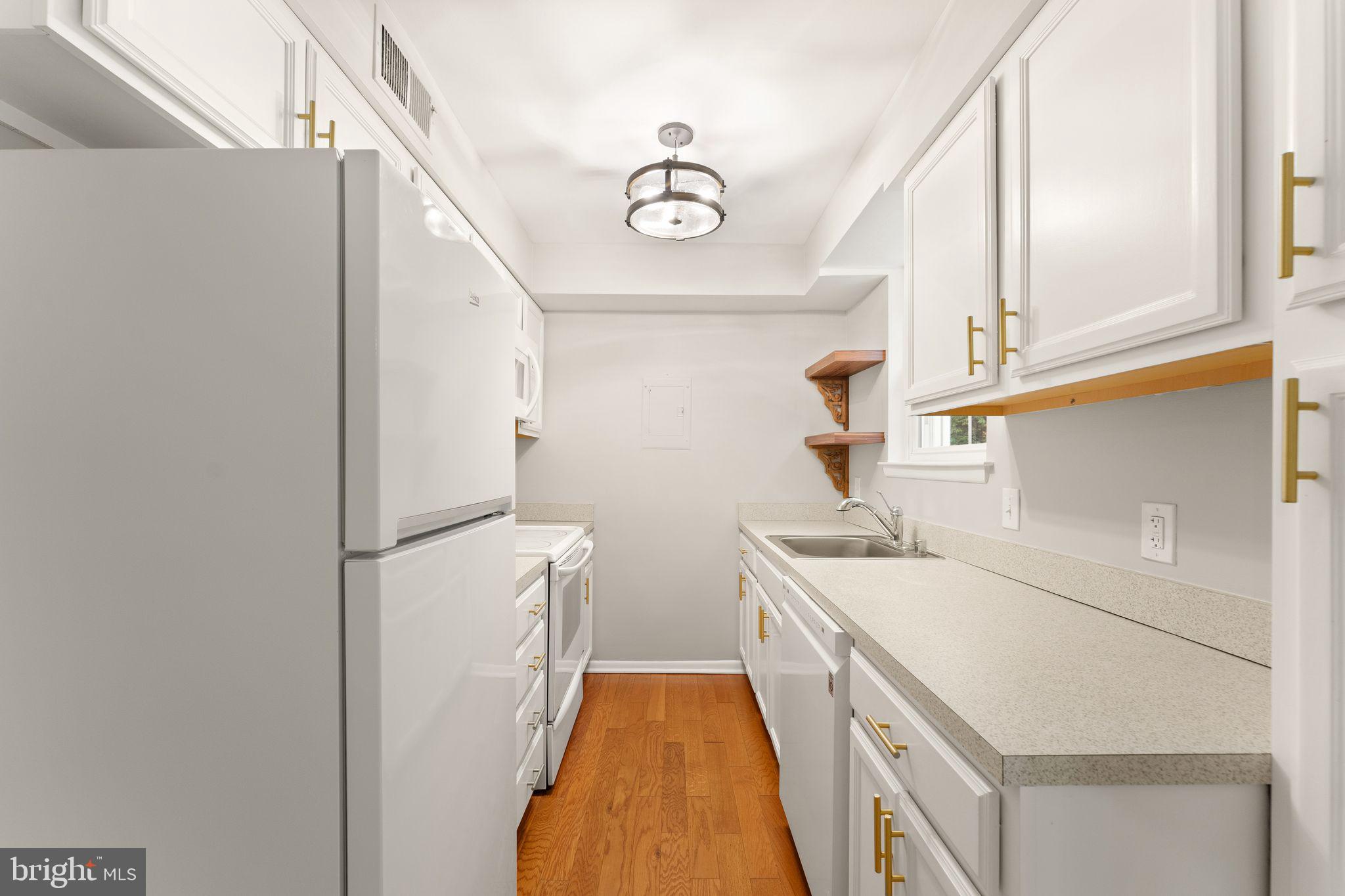 2844 S Wakefield STREET Unit: C