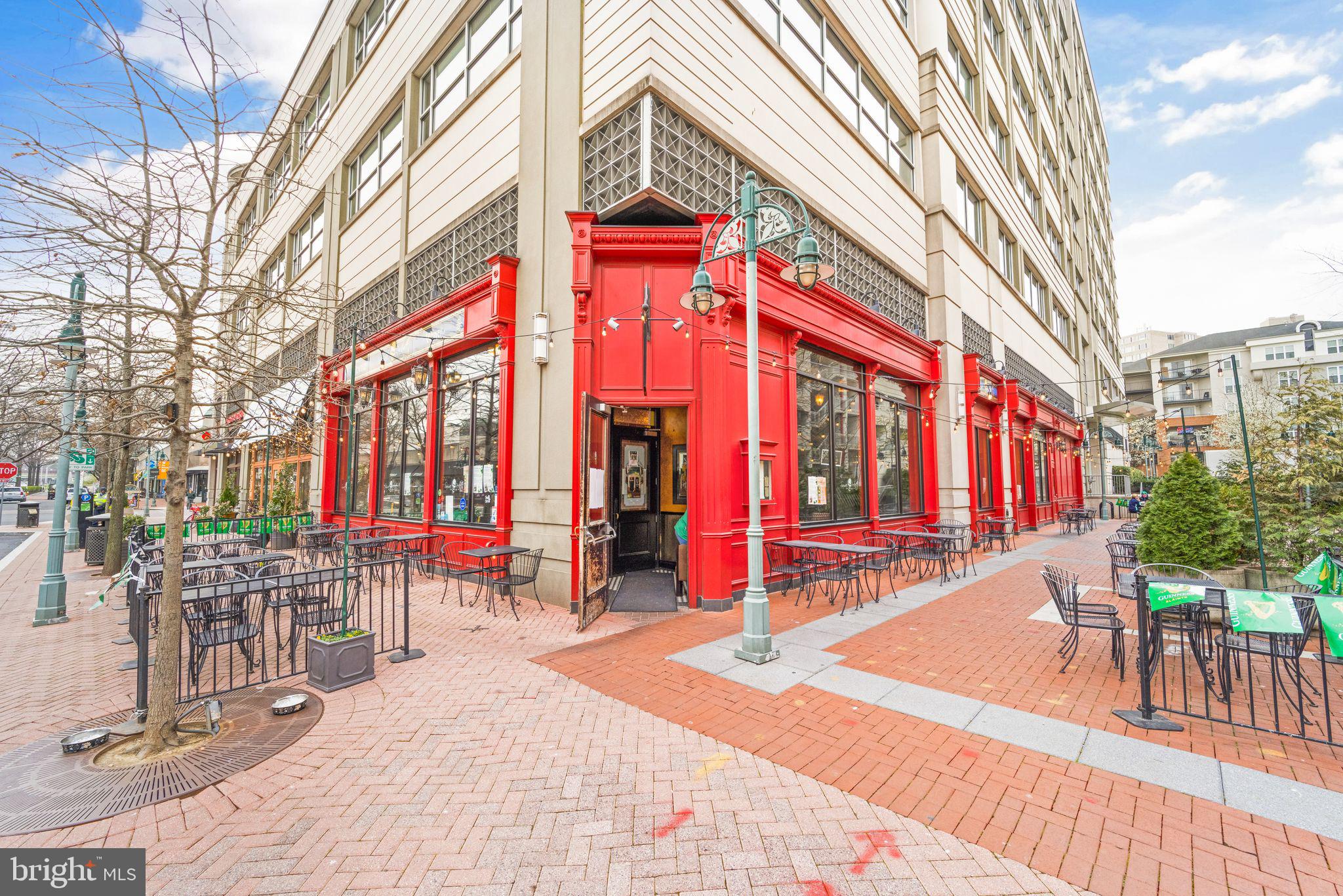 2844 S Wakefield STREET Unit: C