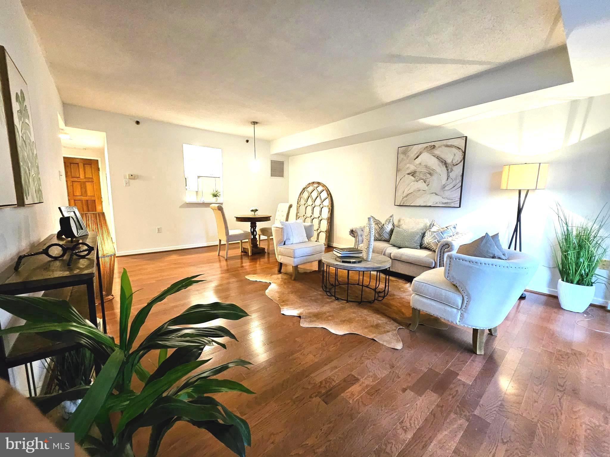 1530 Key BOULEVARD Unit: 421