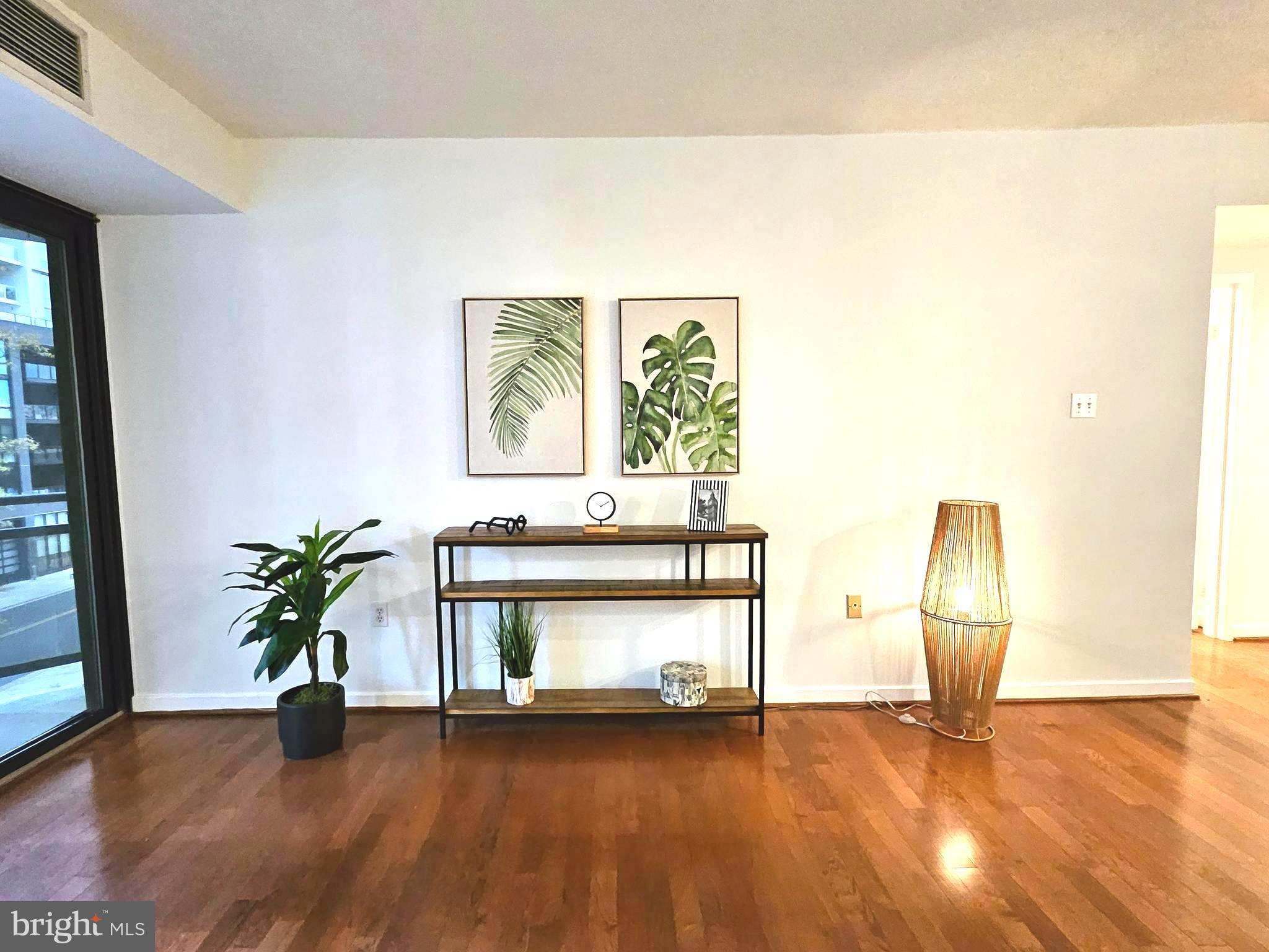 1530 Key BOULEVARD Unit: 421