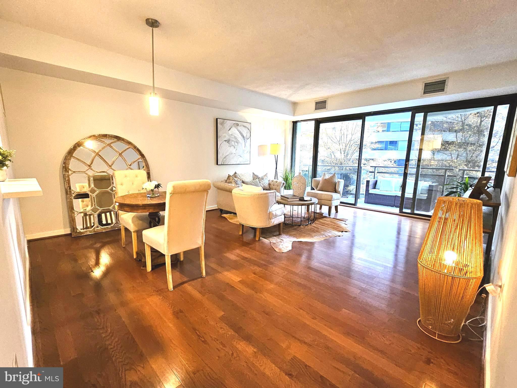 1530 Key BOULEVARD Unit: 421