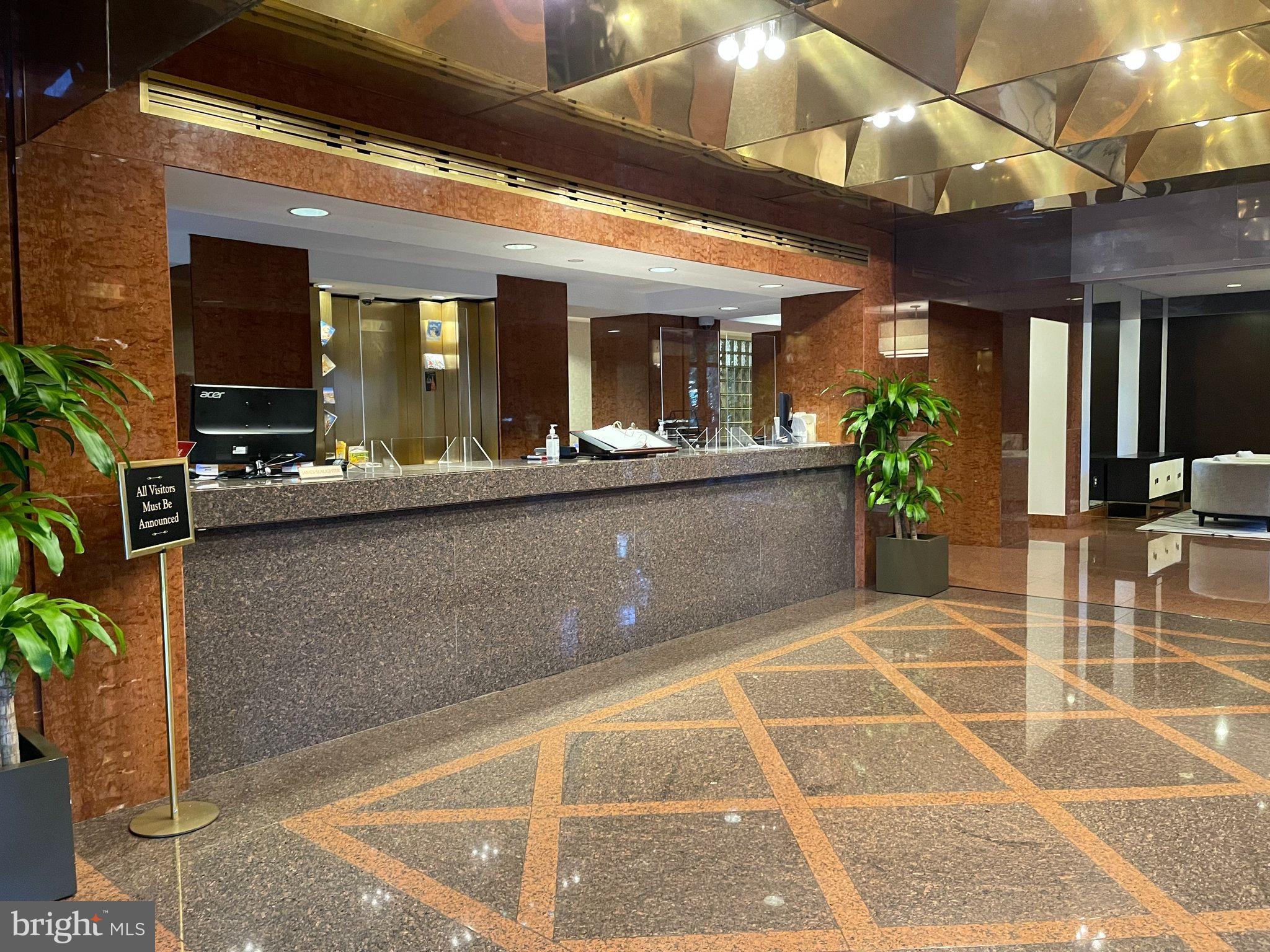 1530 Key BOULEVARD Unit: 421