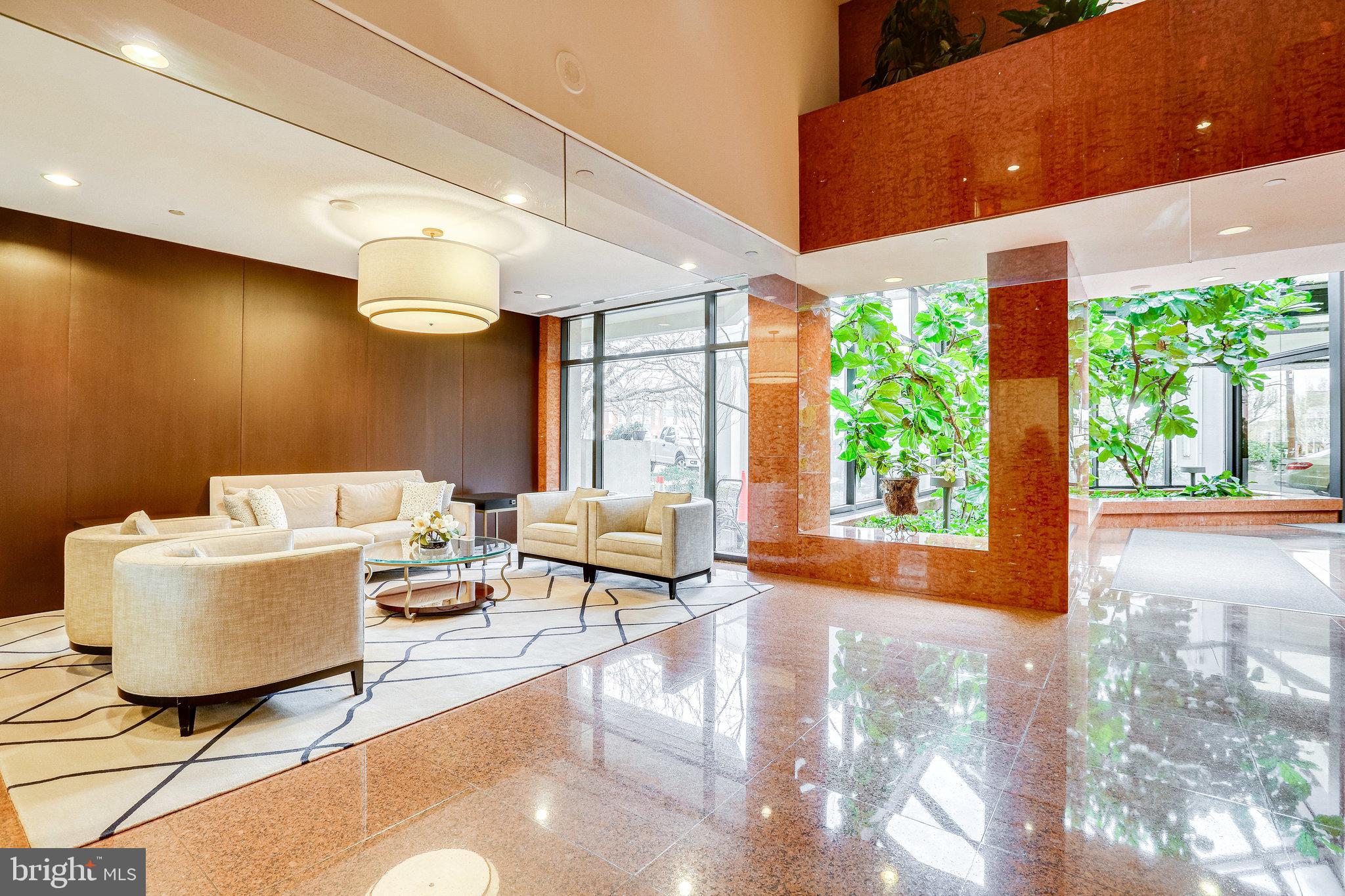 1530 Key BOULEVARD Unit: 421