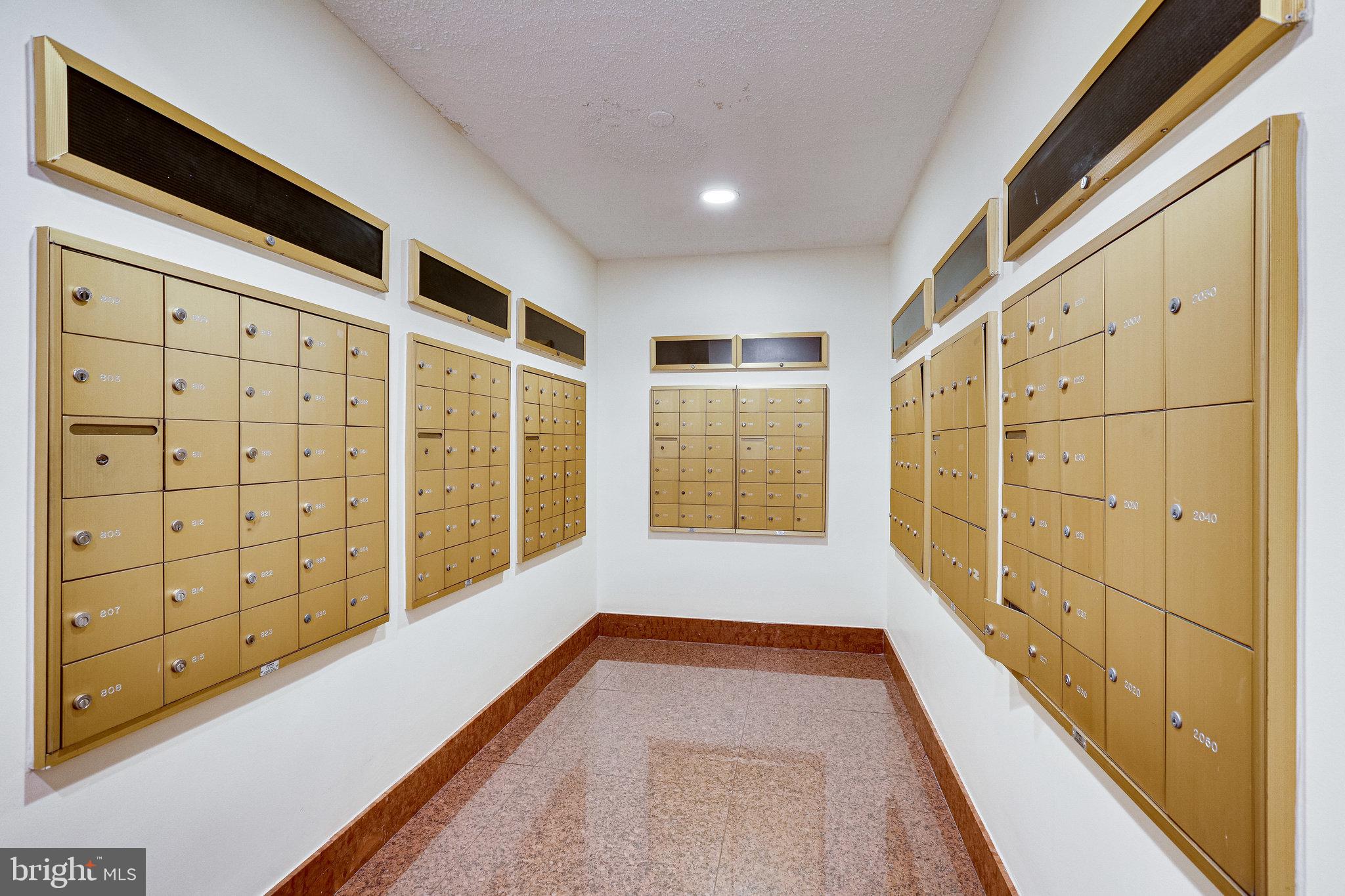 1530 Key BOULEVARD Unit: 421