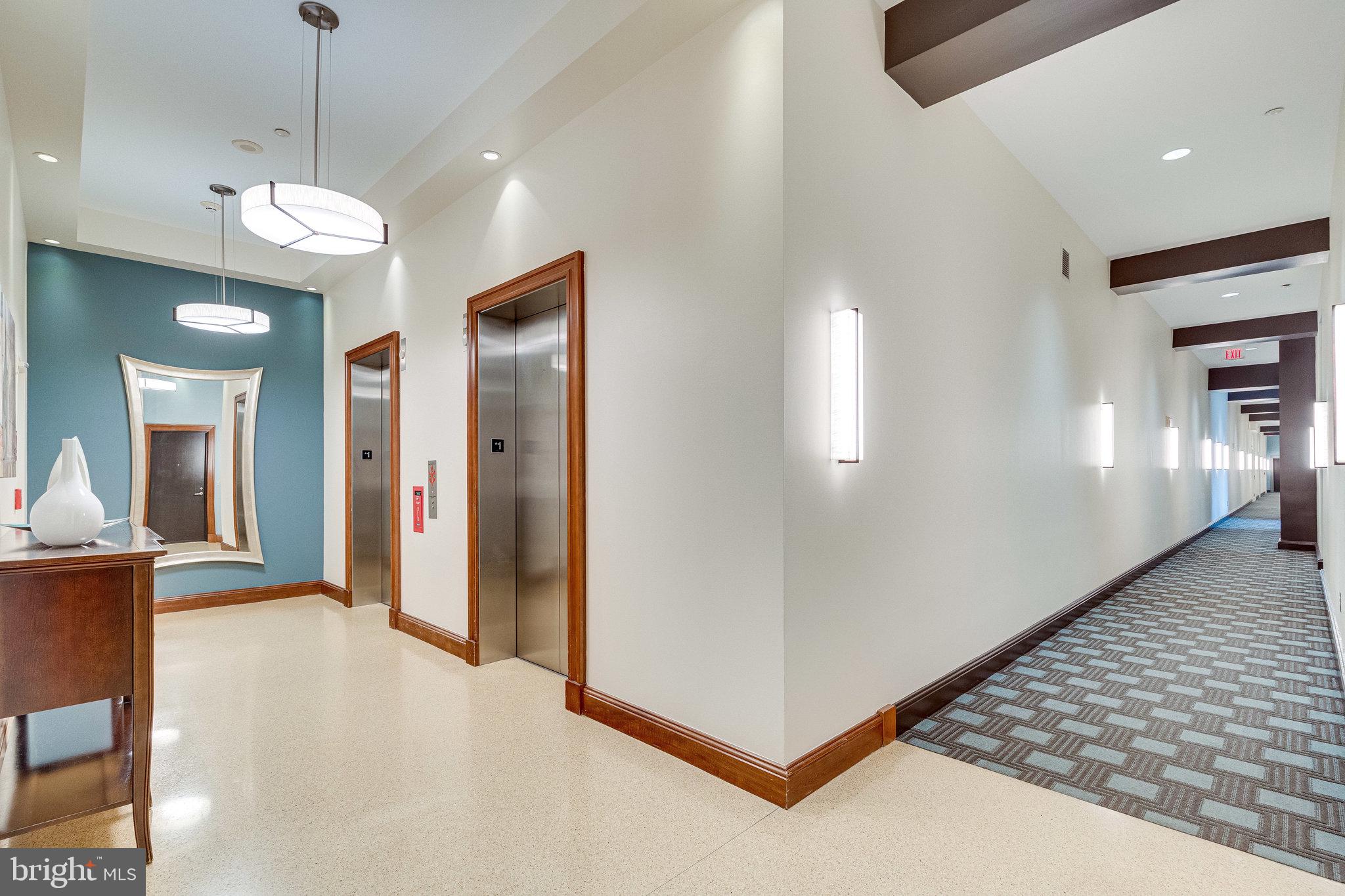 2720 S Arlington Mill DRIVE Unit: 208