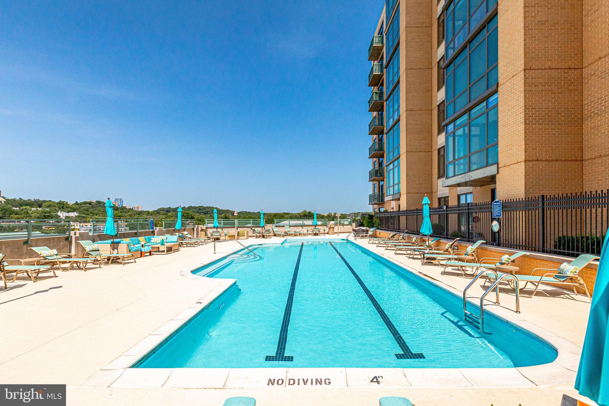 2720 S Arlington Mill DRIVE Unit: 208