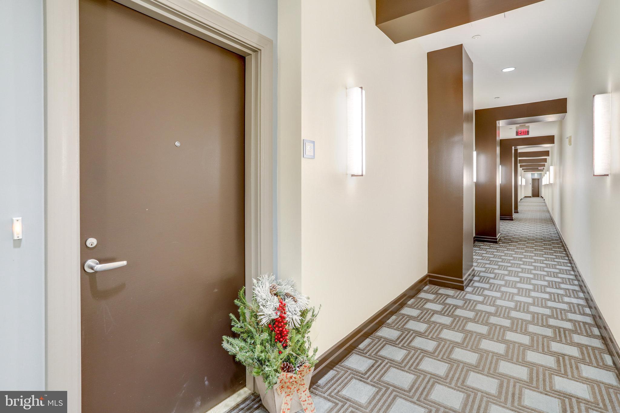 2720 S Arlington Mill DRIVE Unit: 208