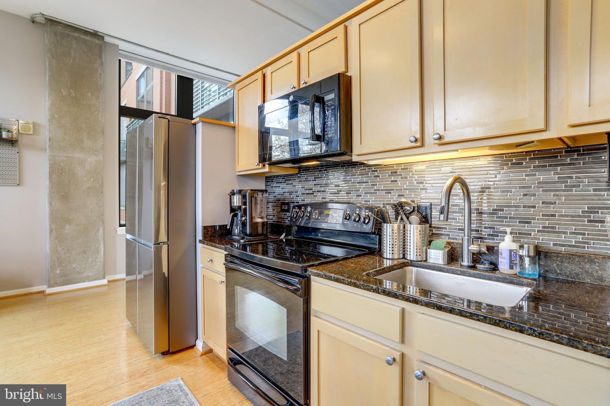2720 S Arlington Mill DRIVE Unit: 208