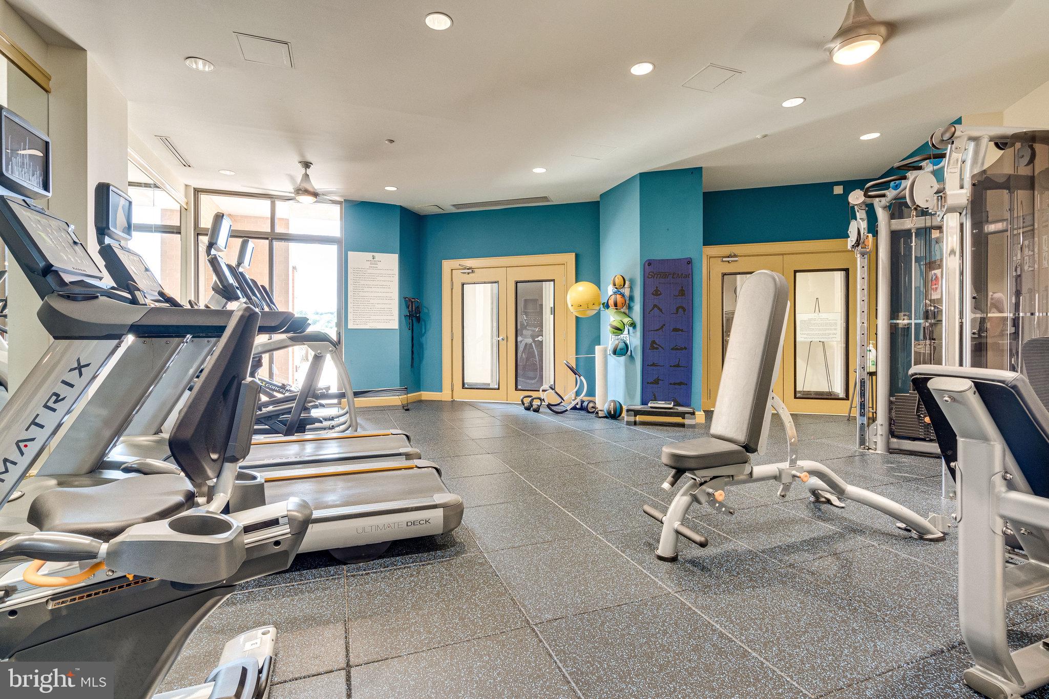 2720 S Arlington Mill DRIVE Unit: 208