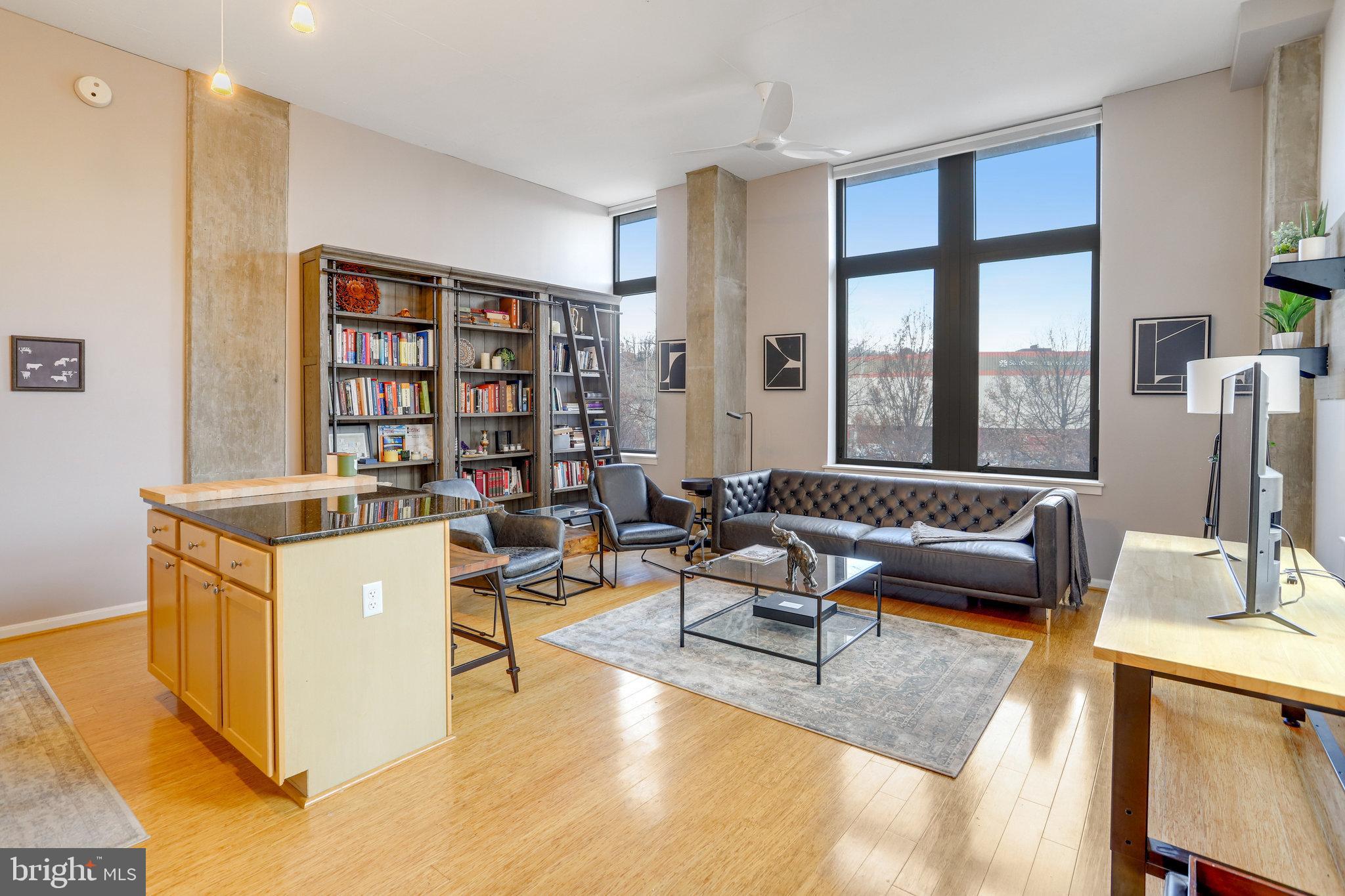 2720 S Arlington Mill DRIVE Unit: 208