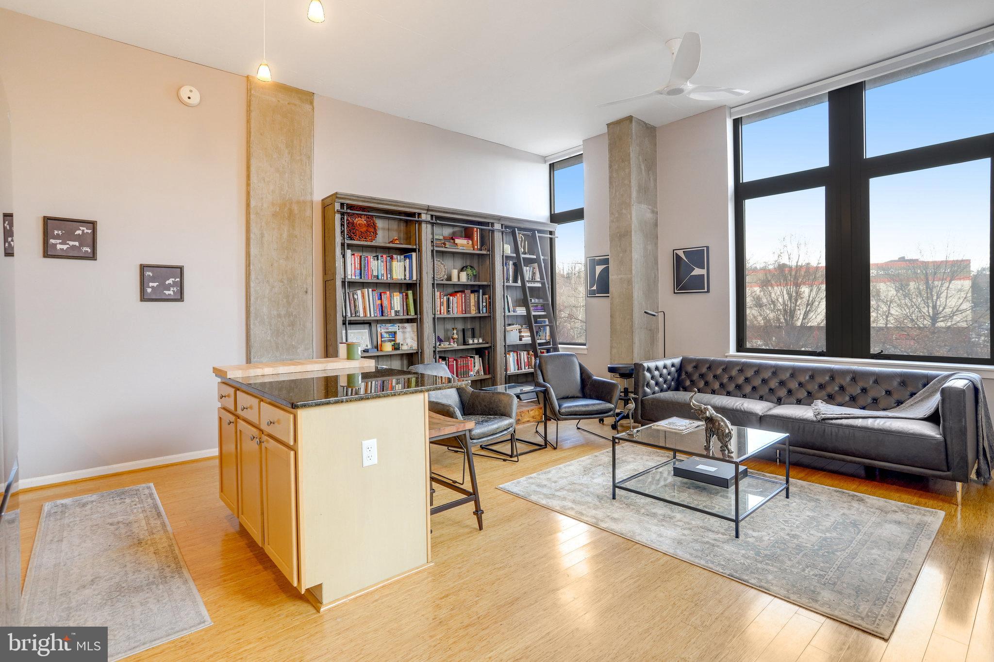 2720 S Arlington Mill DRIVE Unit: 208