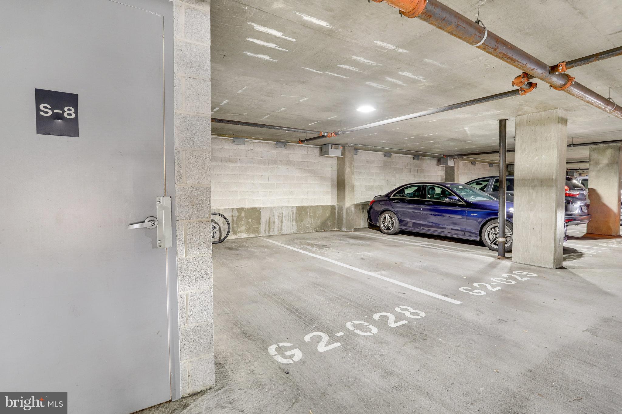 2720 S Arlington Mill DRIVE Unit: 208