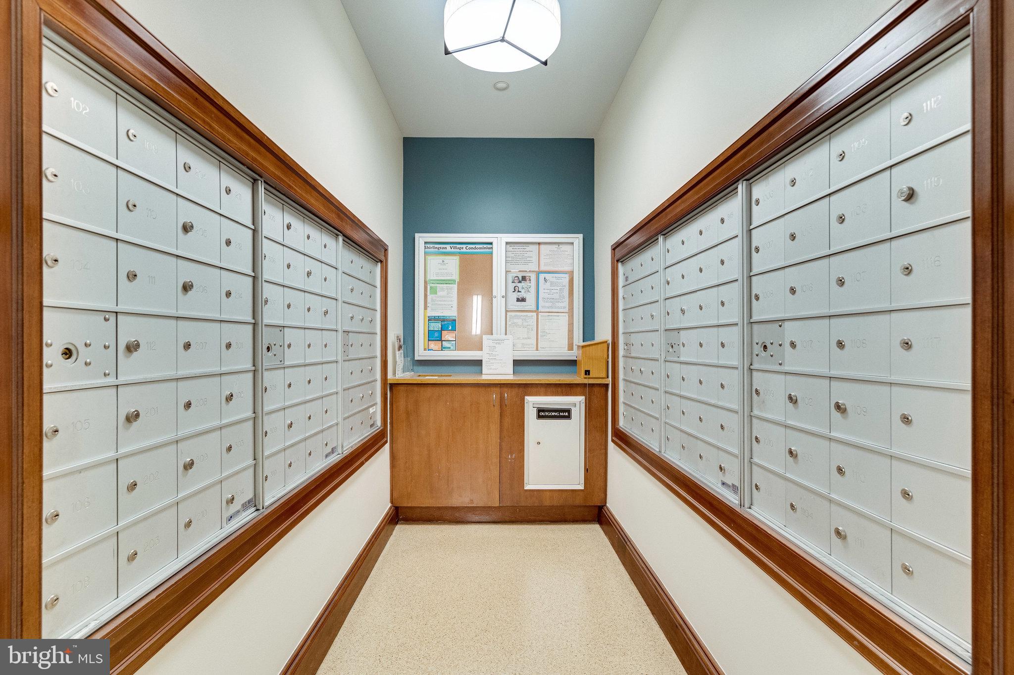 2720 S Arlington Mill DRIVE Unit: 208