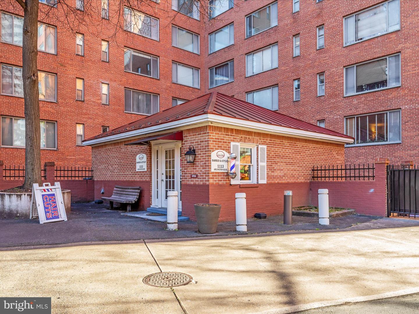 1021 Arlington BOULEVARD Unit: 506