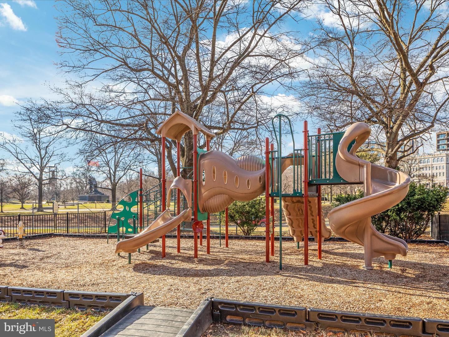 1021 Arlington BOULEVARD Unit: 506
