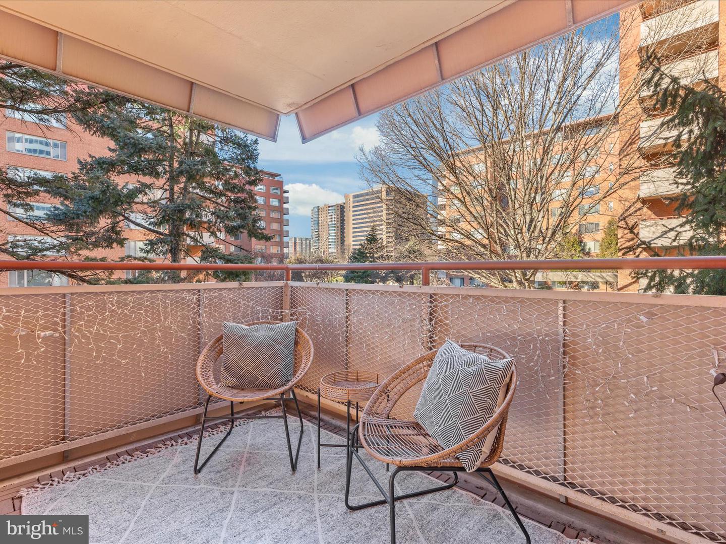 1021 Arlington BOULEVARD Unit: 506