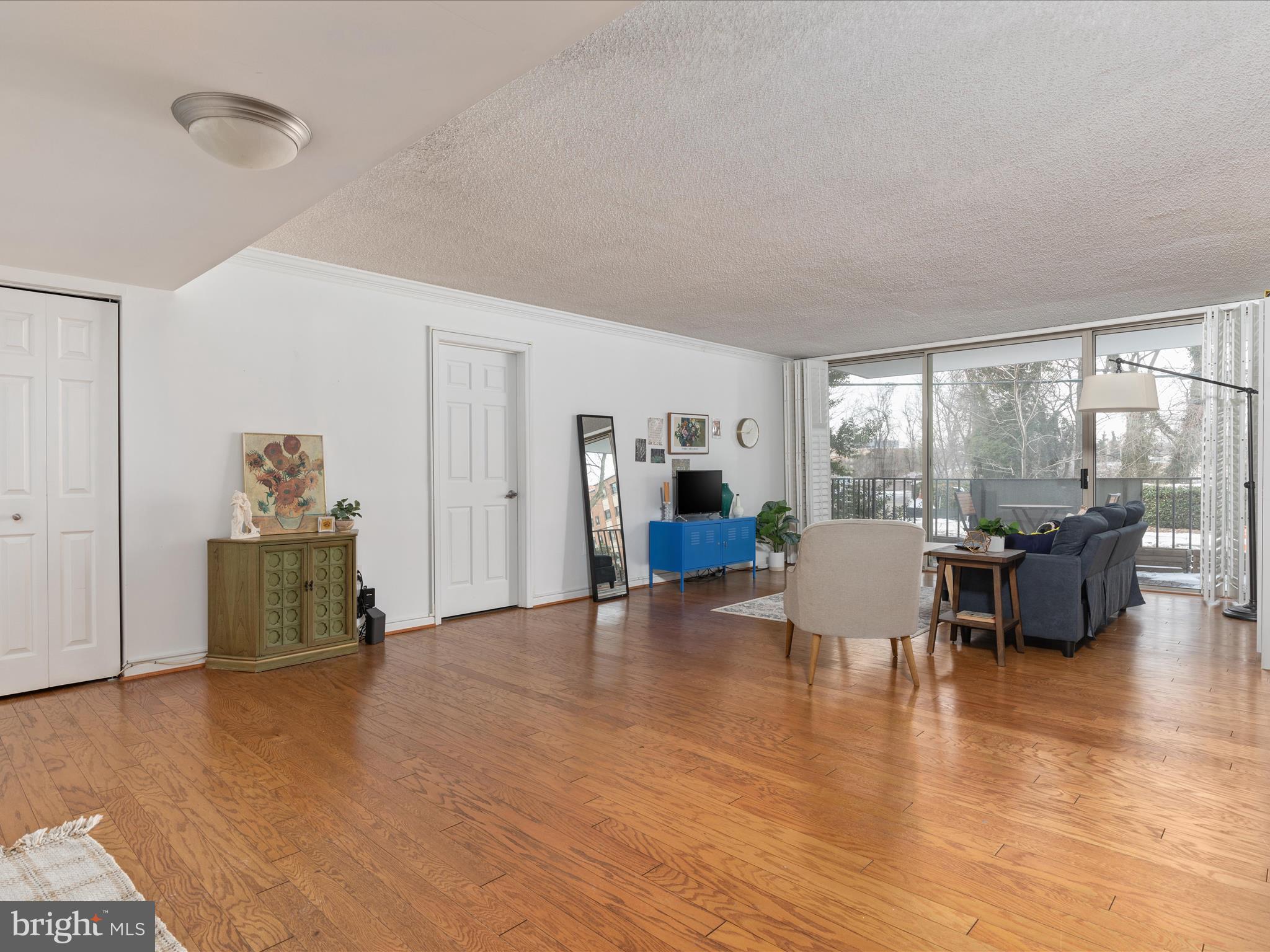 1515 S Arlington Ridge ROAD Unit: 203