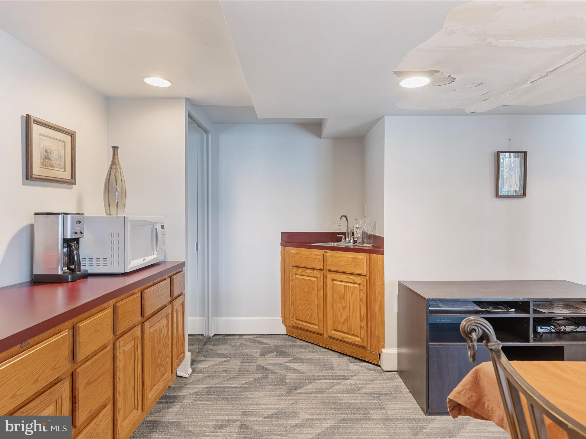 1515 S Arlington Ridge ROAD Unit: 203