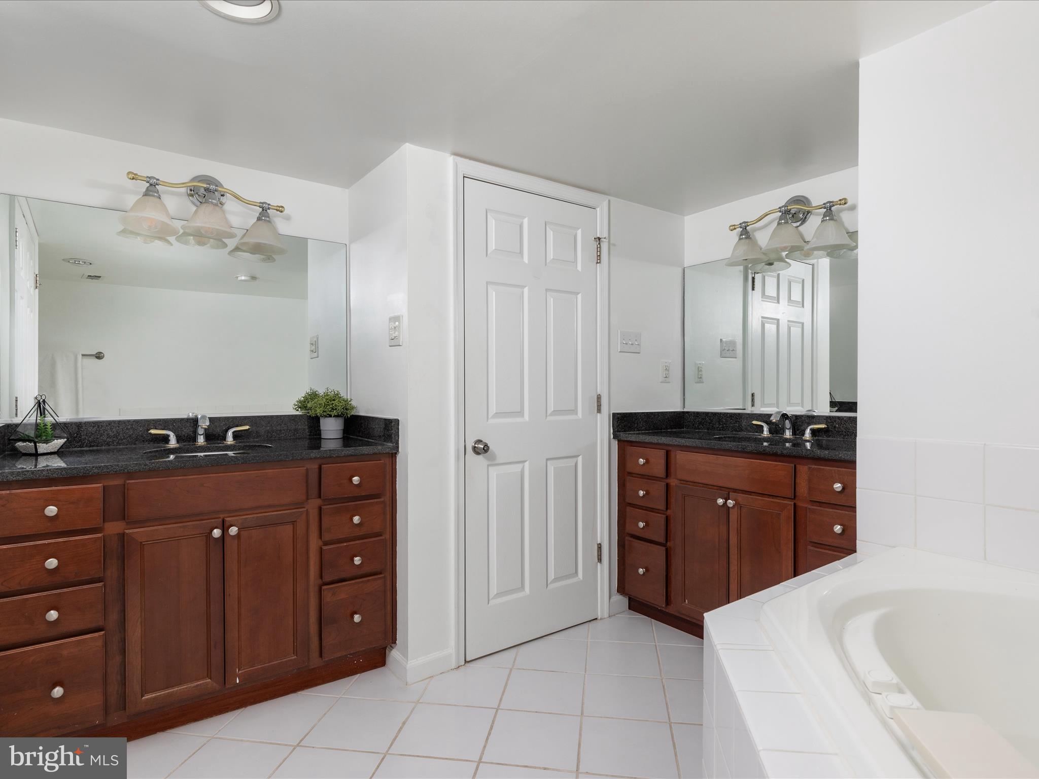 1515 S Arlington Ridge ROAD Unit: 203
