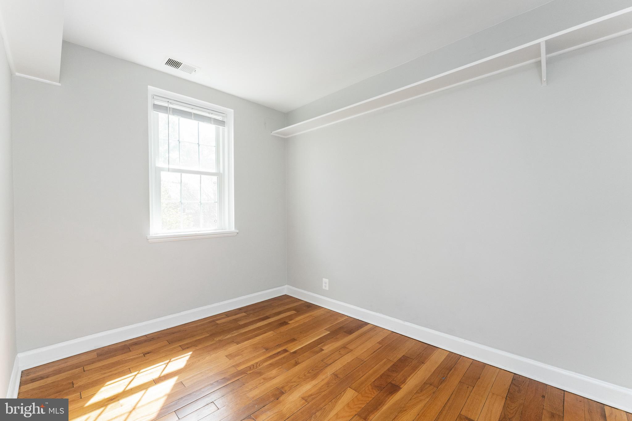 3483 S Utah St