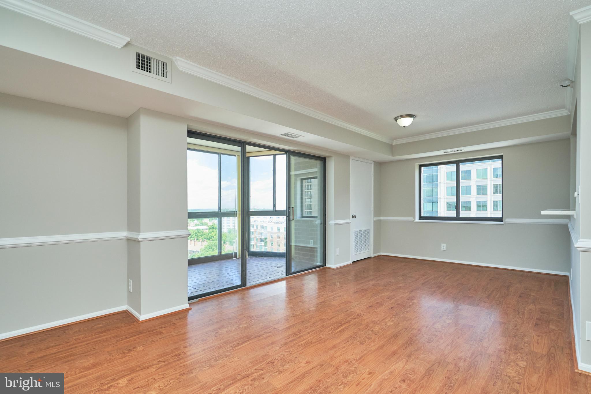 900 N STAFFORD ST #1219