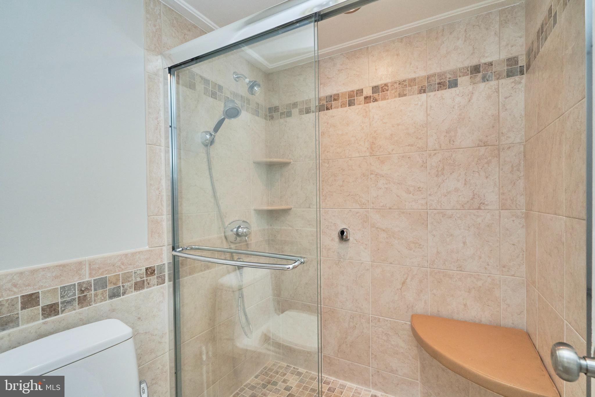 900 N STAFFORD ST #1219