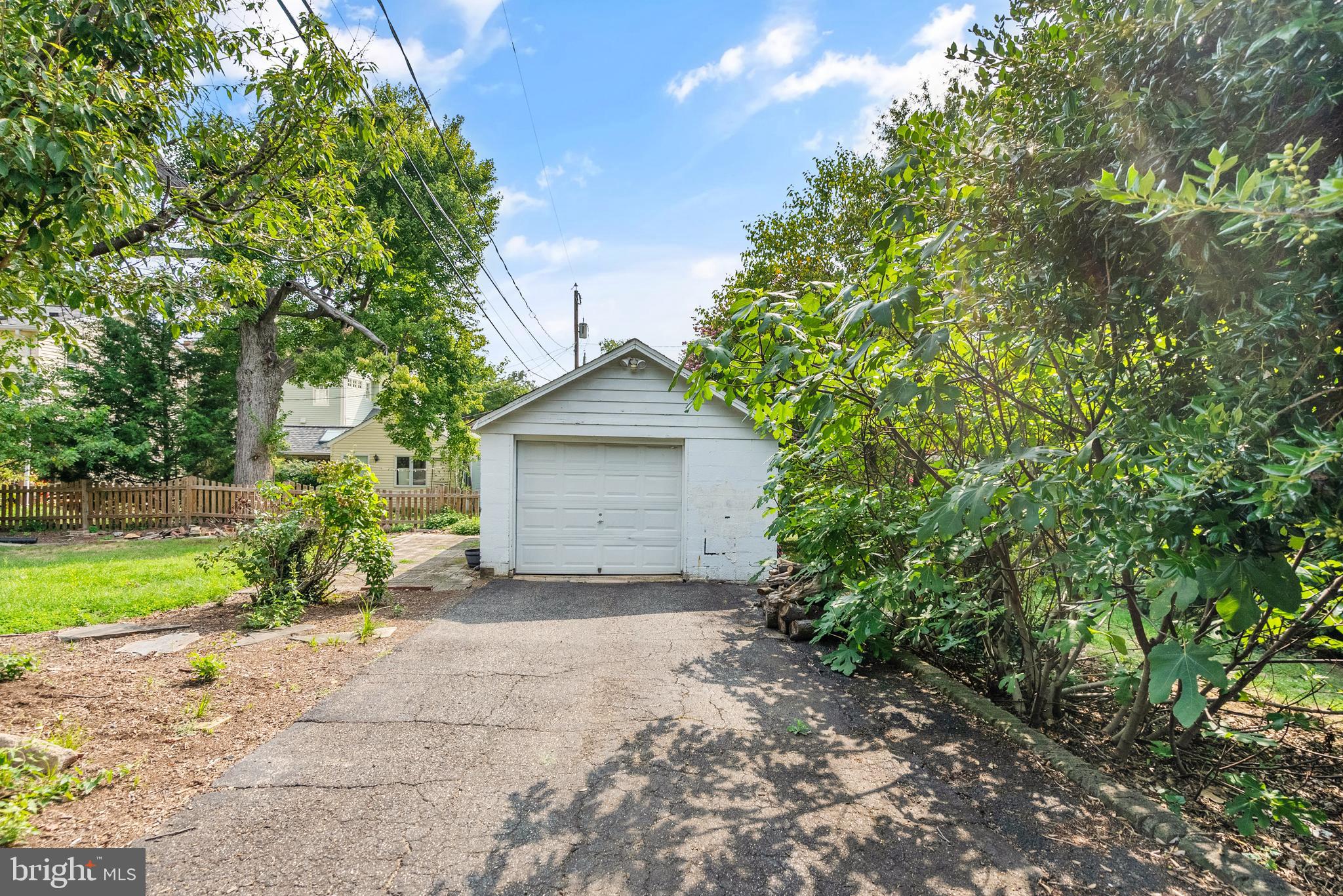 4026 18th Rd N