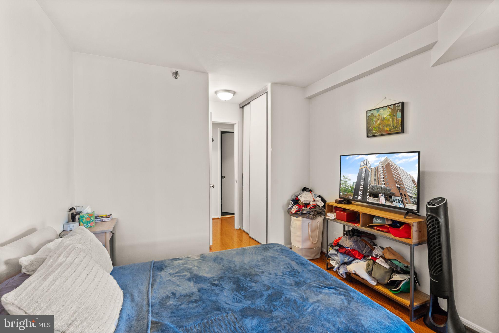 900 N STAFFORD ST #1618