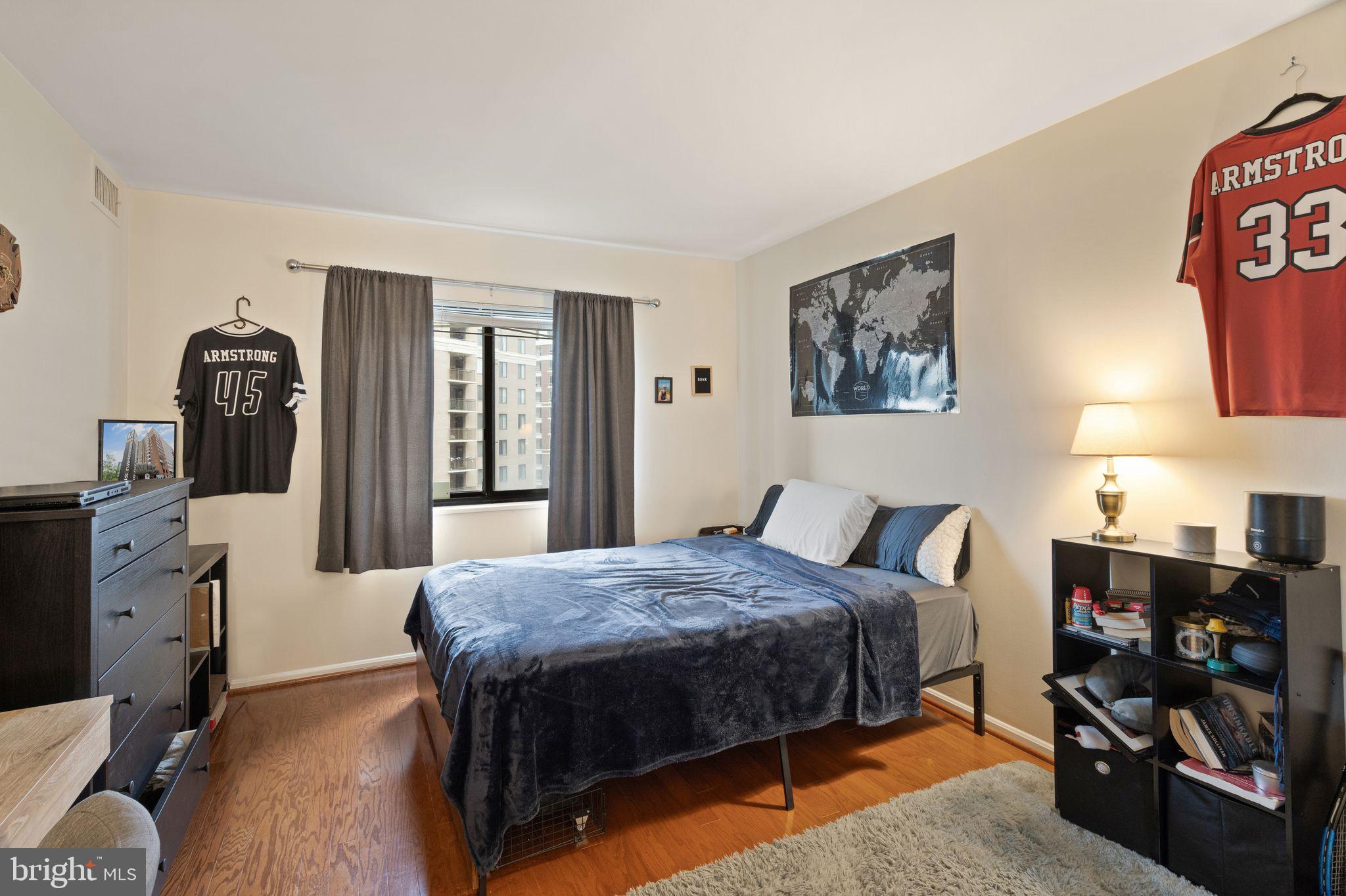 900 N STAFFORD ST #1618