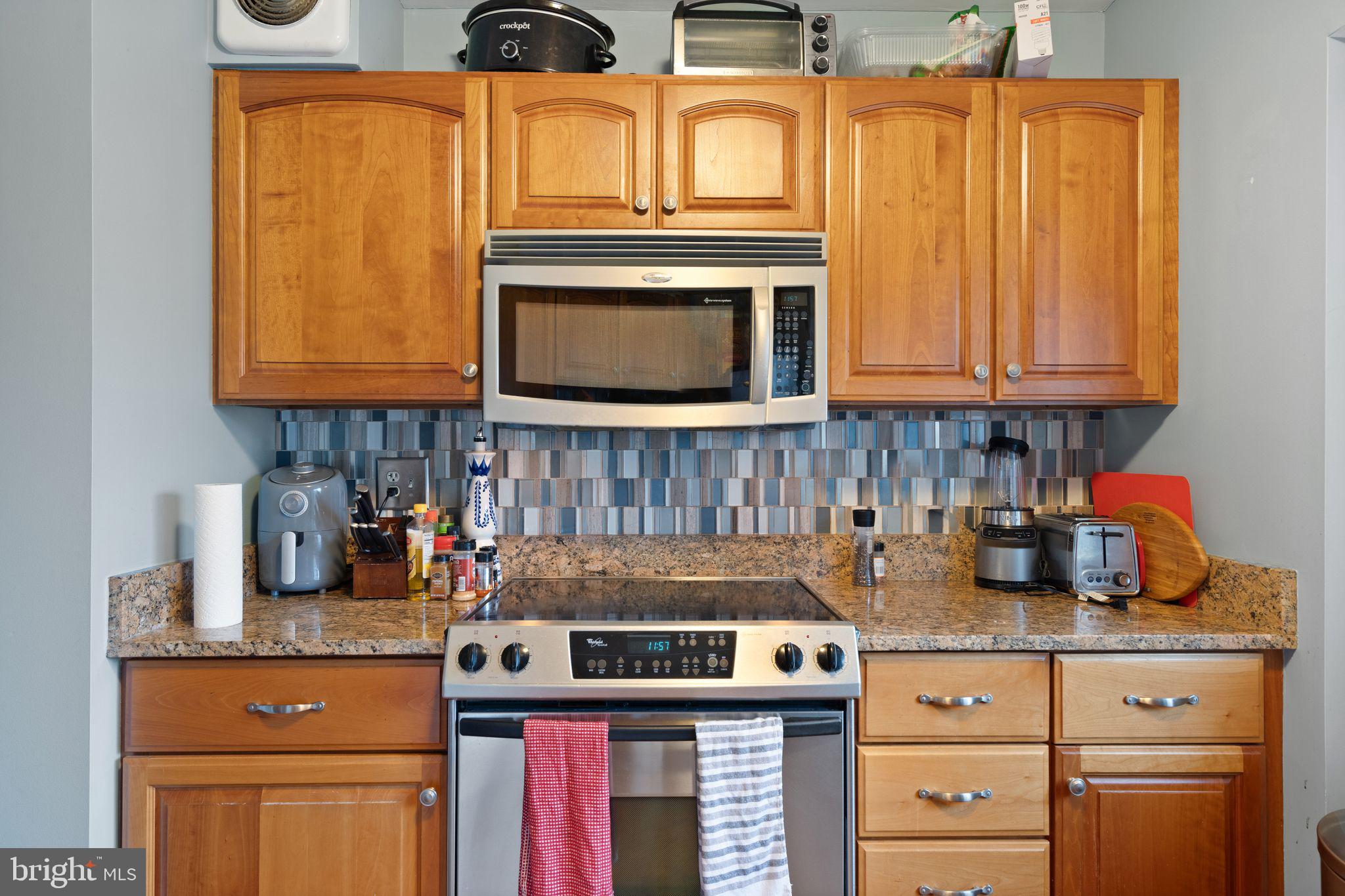 900 N STAFFORD ST #1618
