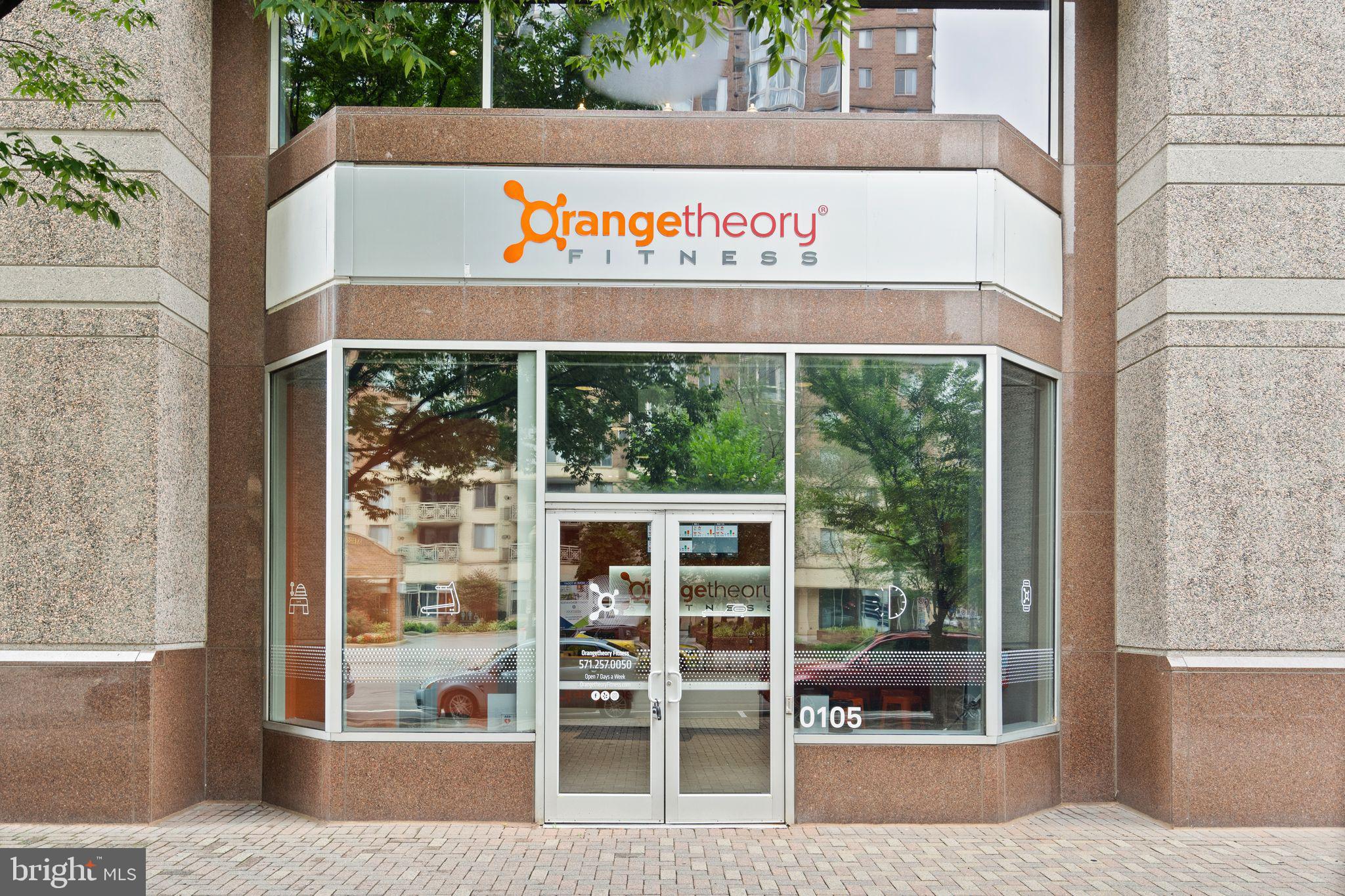 900 N STAFFORD ST #1618