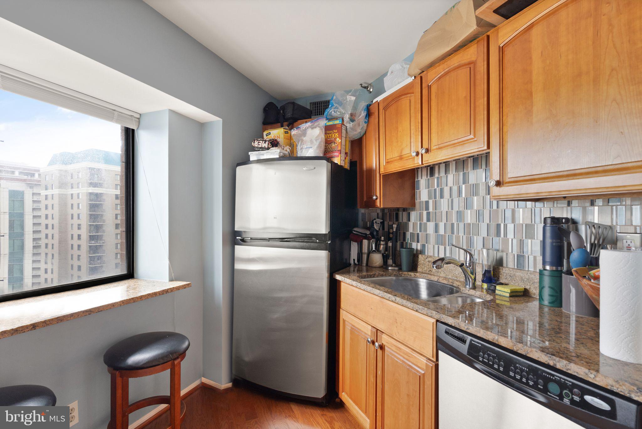 900 N STAFFORD ST #1618