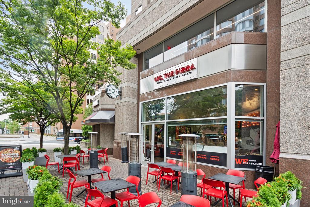900 N STAFFORD ST #1618