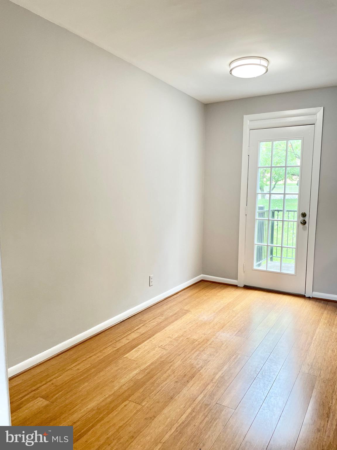 2713 S WALTER REED DR #B