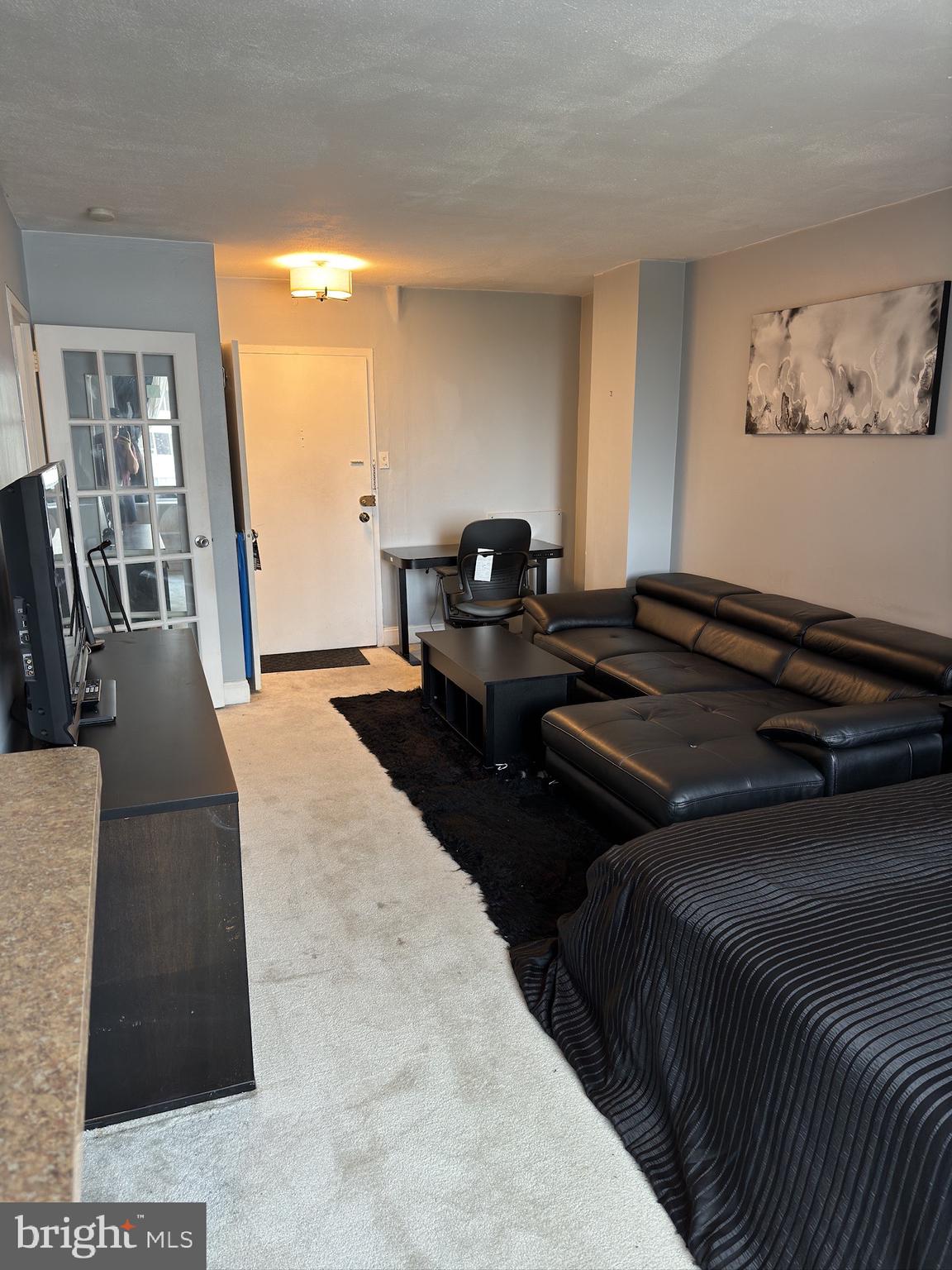 1021 ARLINGTON BOULEVARD #810