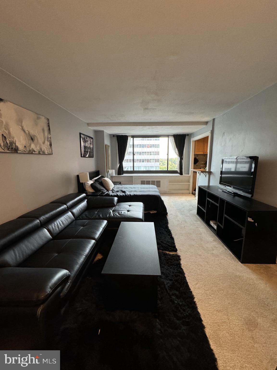 1021 ARLINGTON BOULEVARD #810