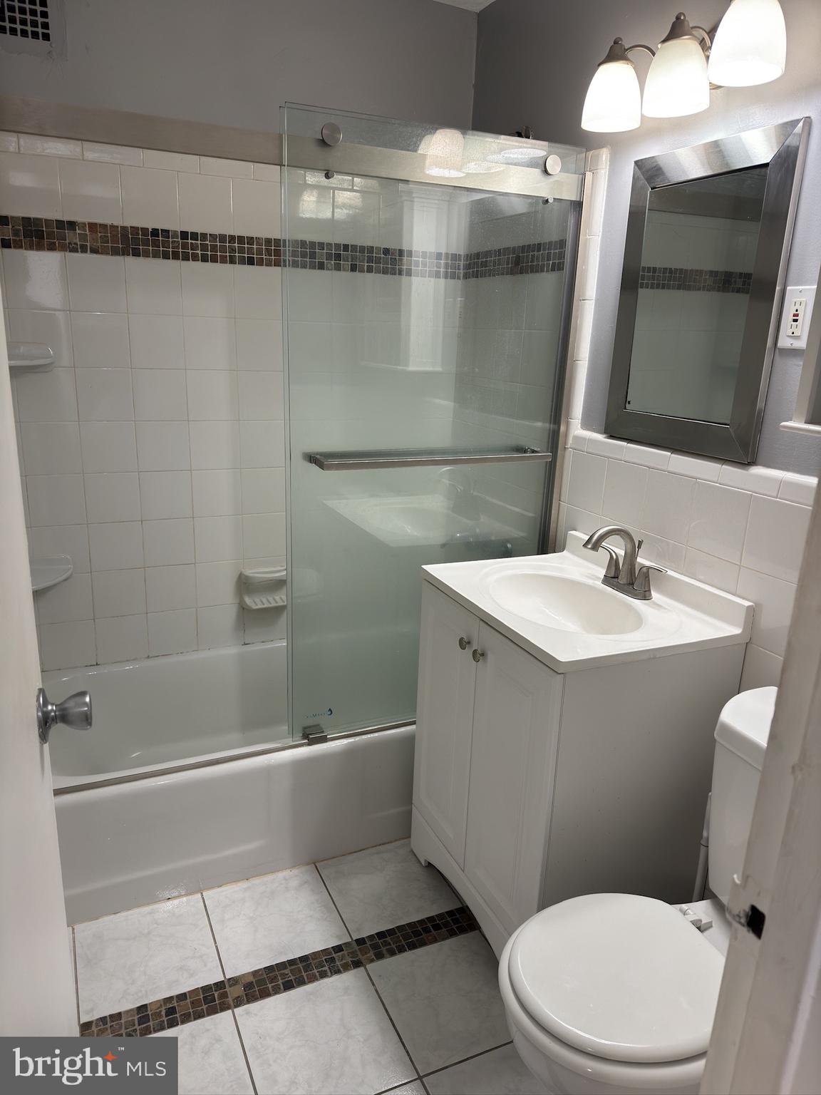 1021 ARLINGTON BOULEVARD #810