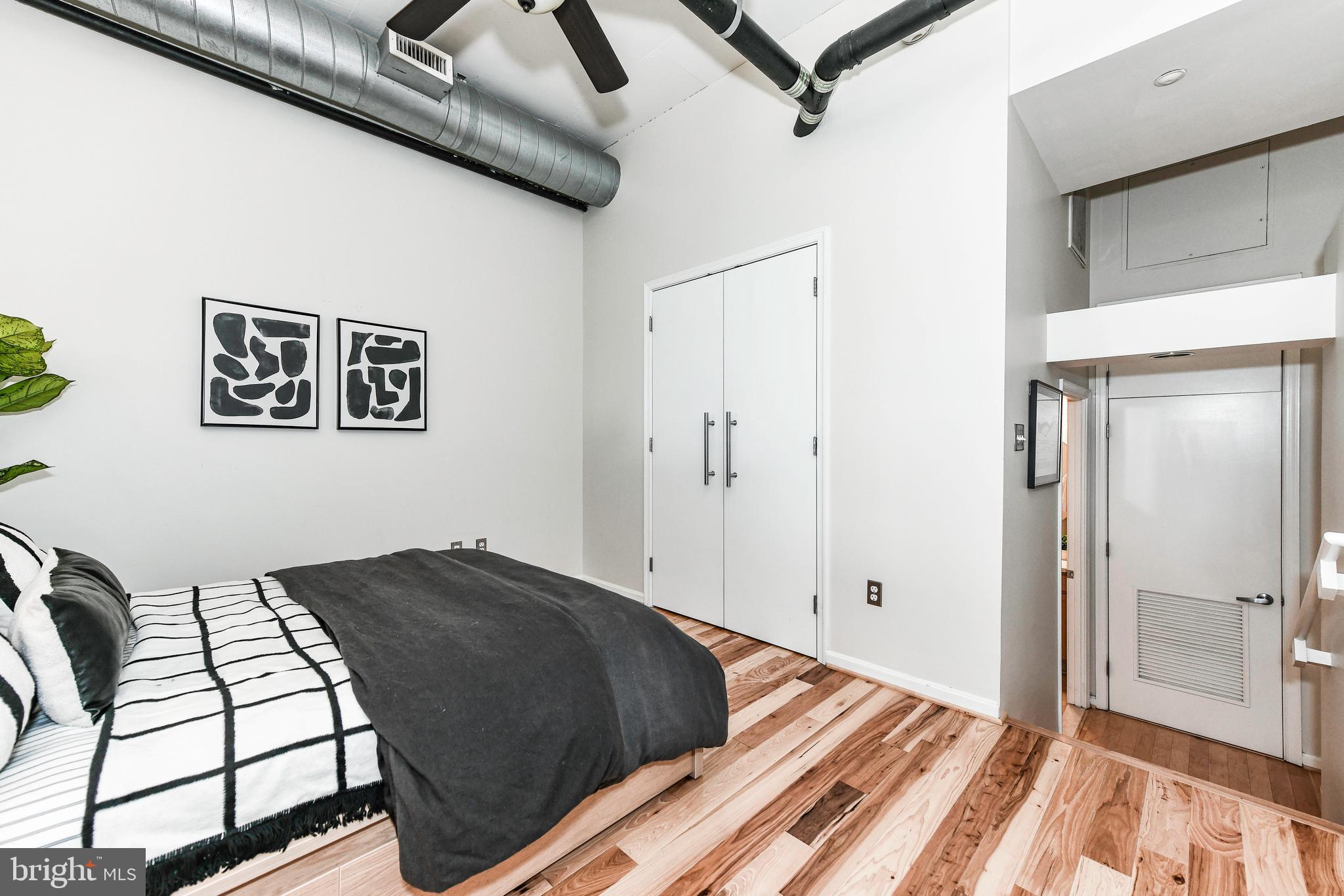 2720 S Arlington Mill Dr #309