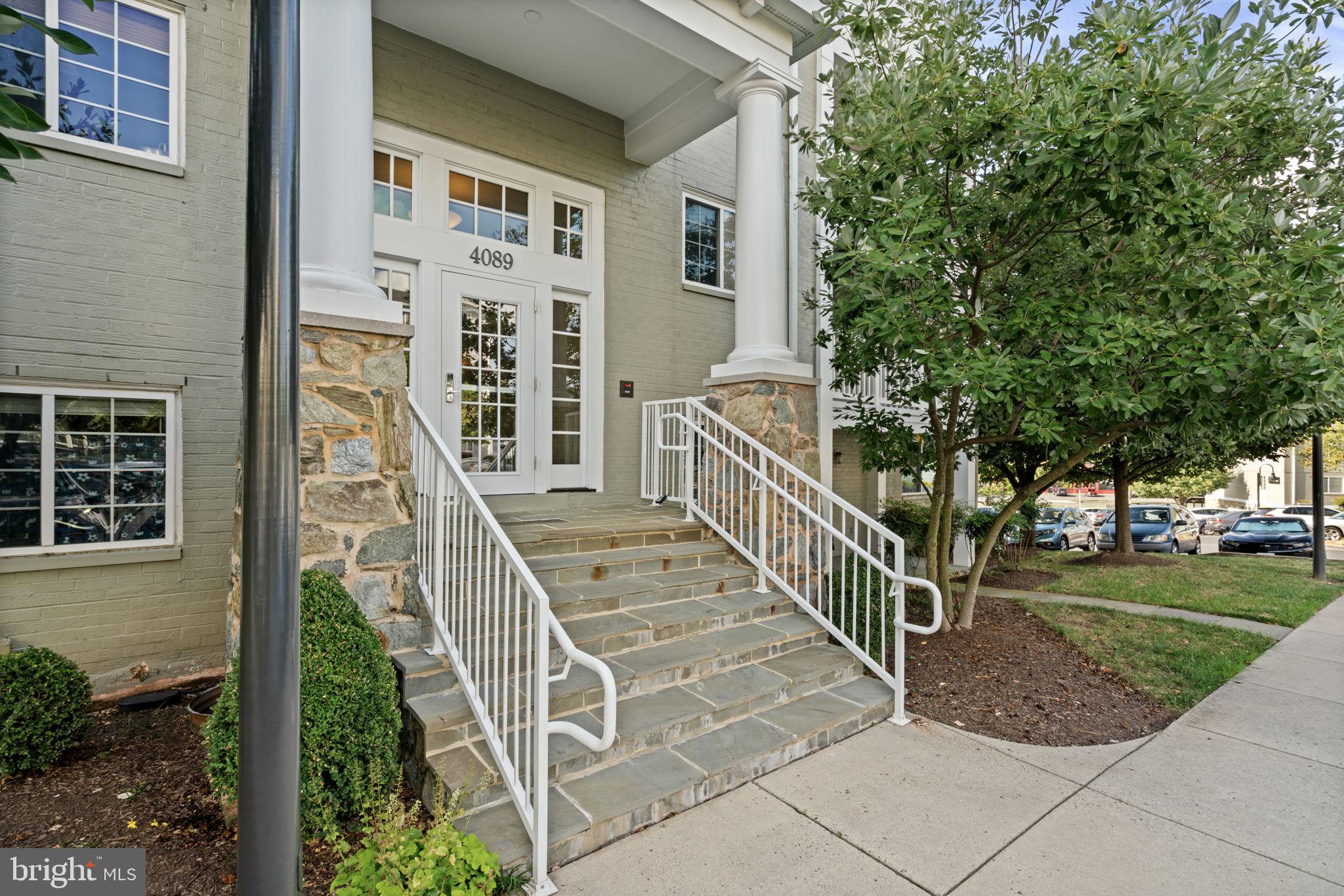 4089 S Four Mile Run Dr #203