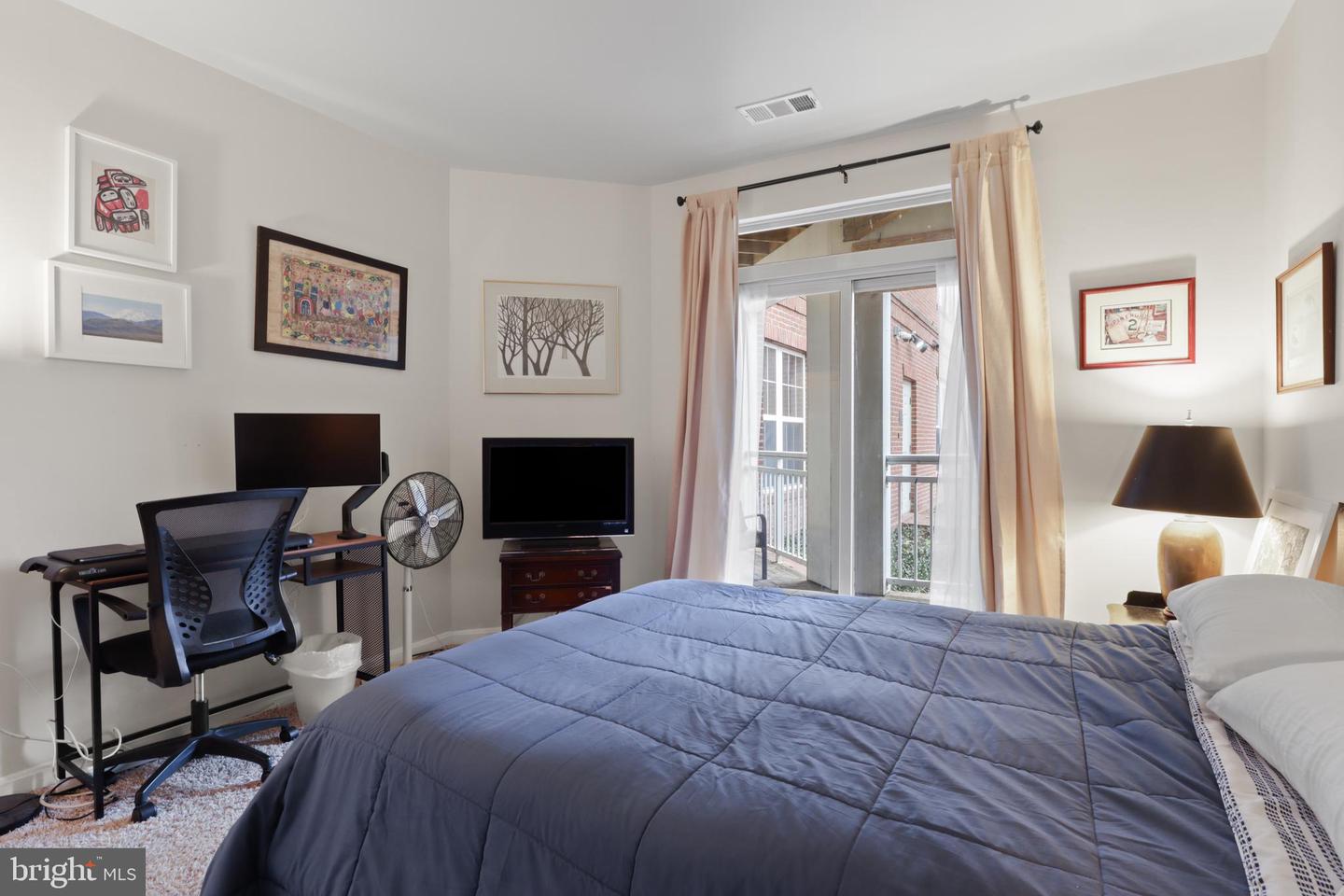 801 S Greenbrier St S #111