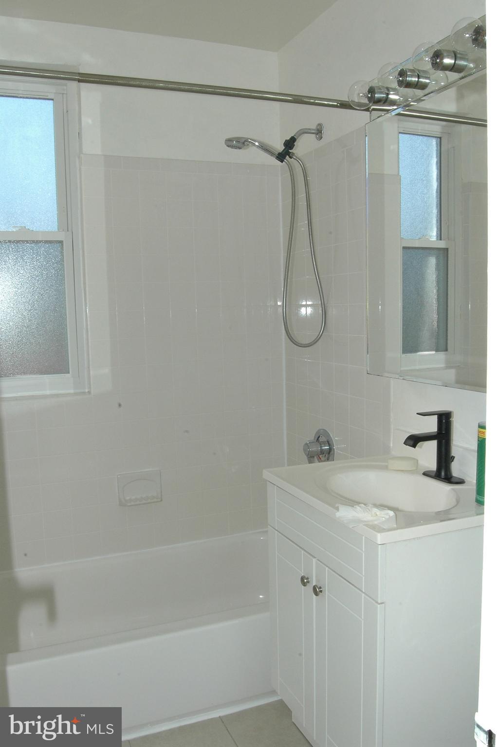 203 N TRENTON ST #1