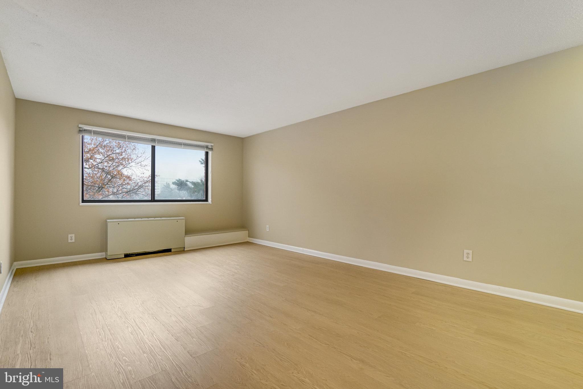 3515 Washington Blvd #403