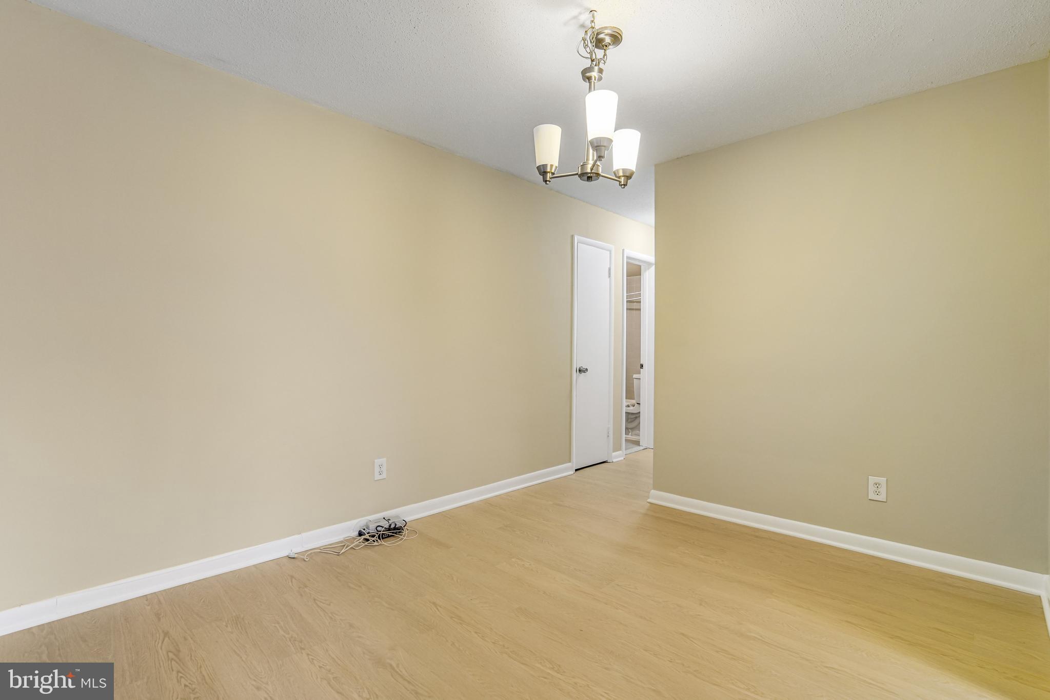 3515 Washington Blvd #403